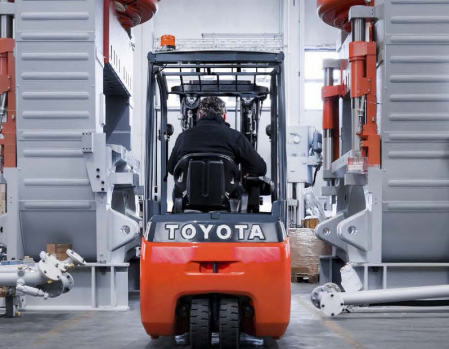 Toyota material handling rus